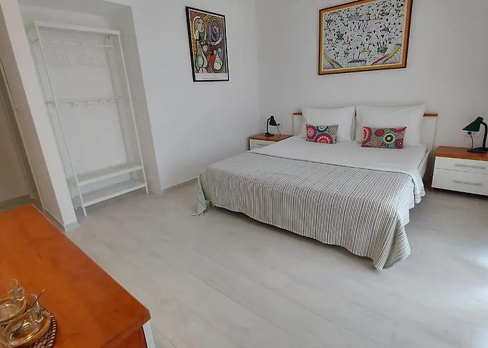 Affittacamere Mediterranean 3*